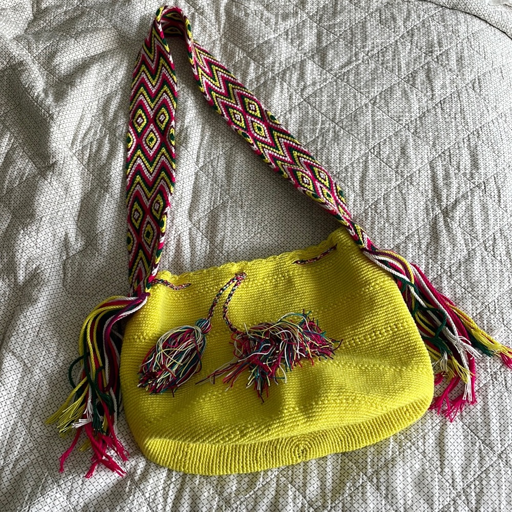 Colombian bucket bag